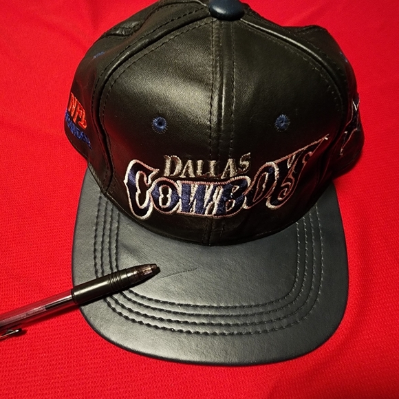 Vintage Dallas Cowboys Hat - Picture 5 of 9